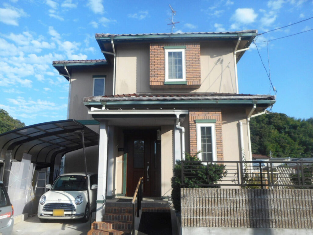 米子市祇園町 T様邸 外壁塗装工事_施工前