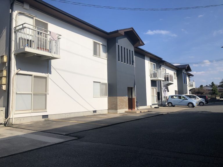 米子市車尾_2世帯アパート_屋根外壁塗装工事