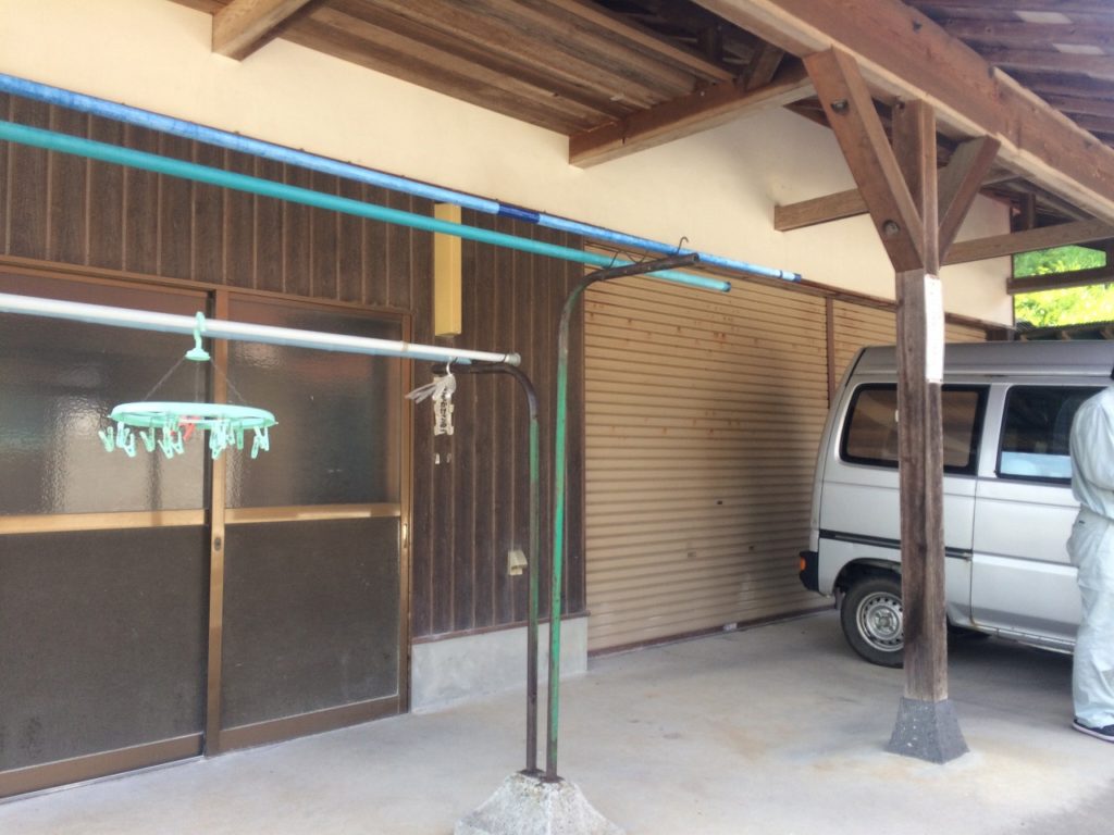 南部町北方_H様邸_外壁張替・玄関ドア取替工事_施工前