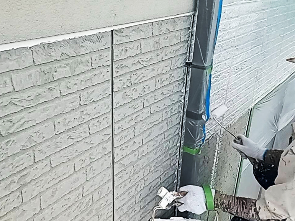 M様邸(河崎)屋根外壁塗装工事_下塗り
